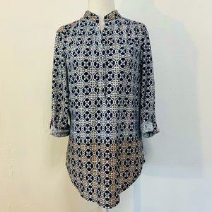 PERSEPTION PETITE Blue and Tan Split Neck Knit Blouse Size PL